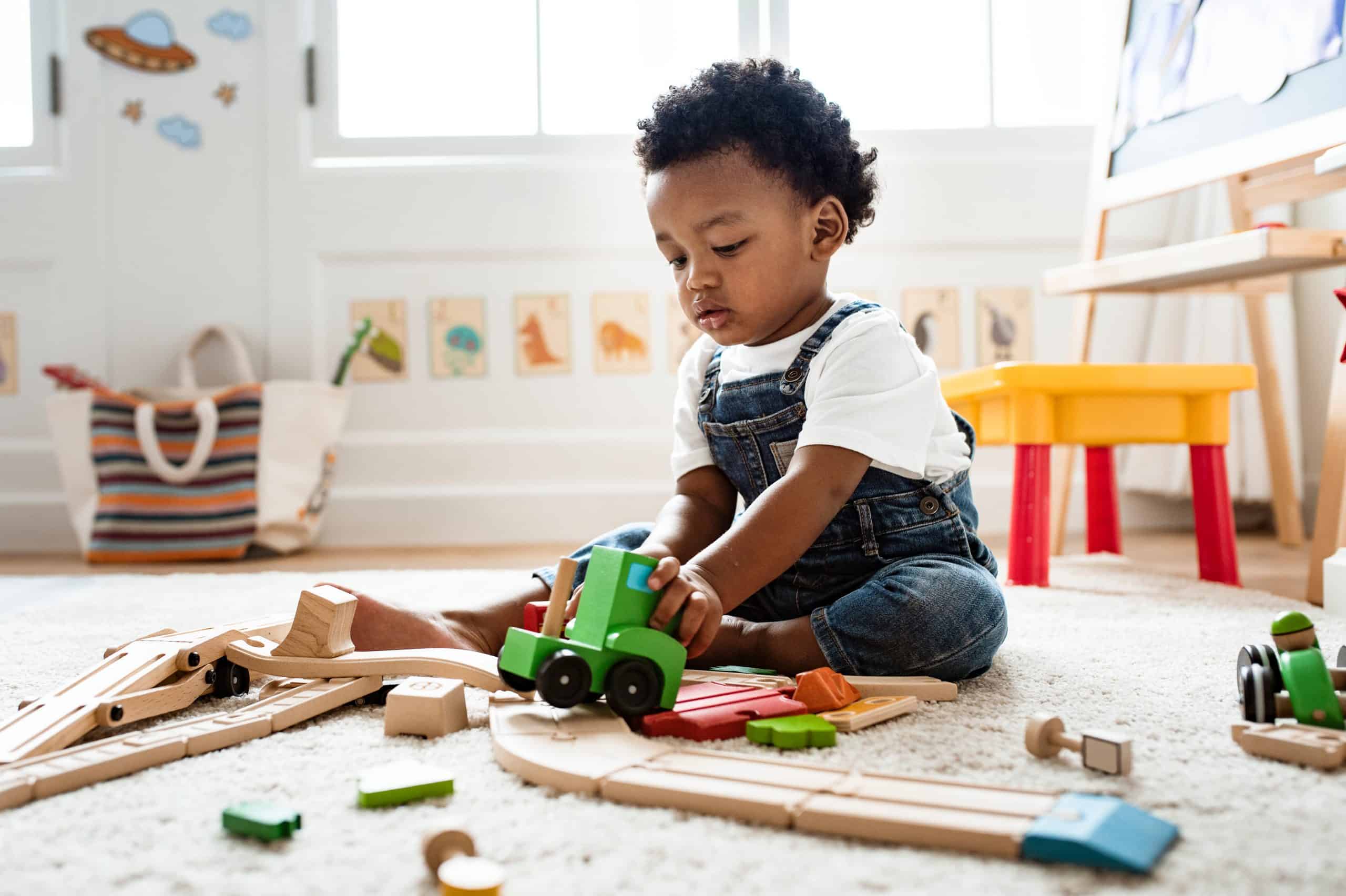 kid-playing